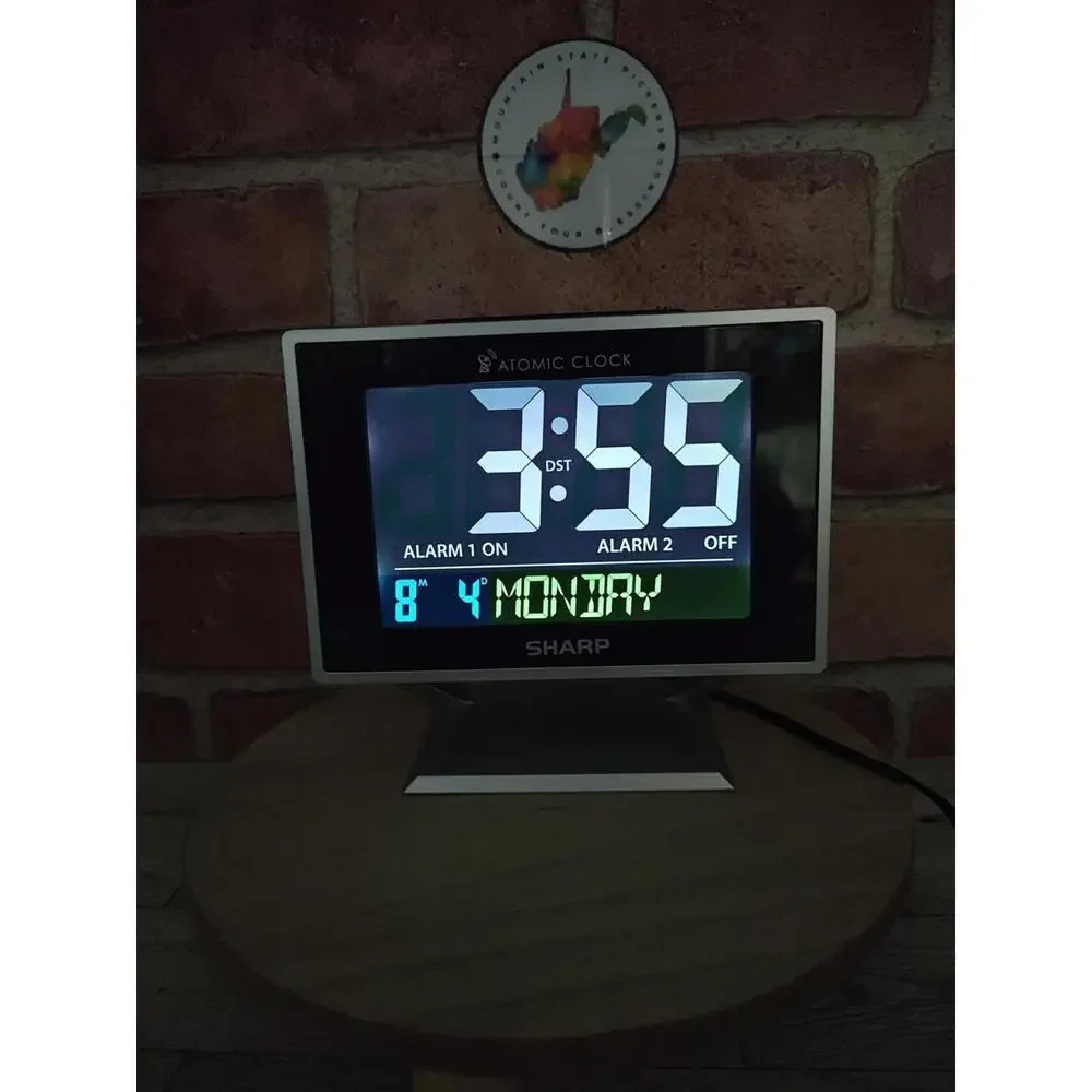 Sharp SPC 569 Atomic Desktop Dual Alarm Clock Multiple Time Zones Color Display